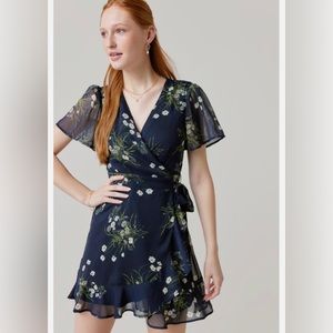NWT Francesca’s Aria Floral Wrap Mini Dress
